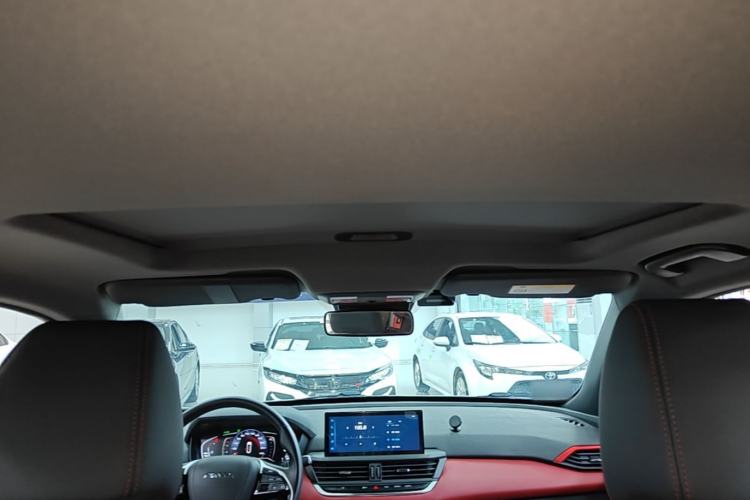 Used Dongfeng Aeolus Yixuan 2022 230T Automatic Adaptive-Beam Knight Edition Headliner