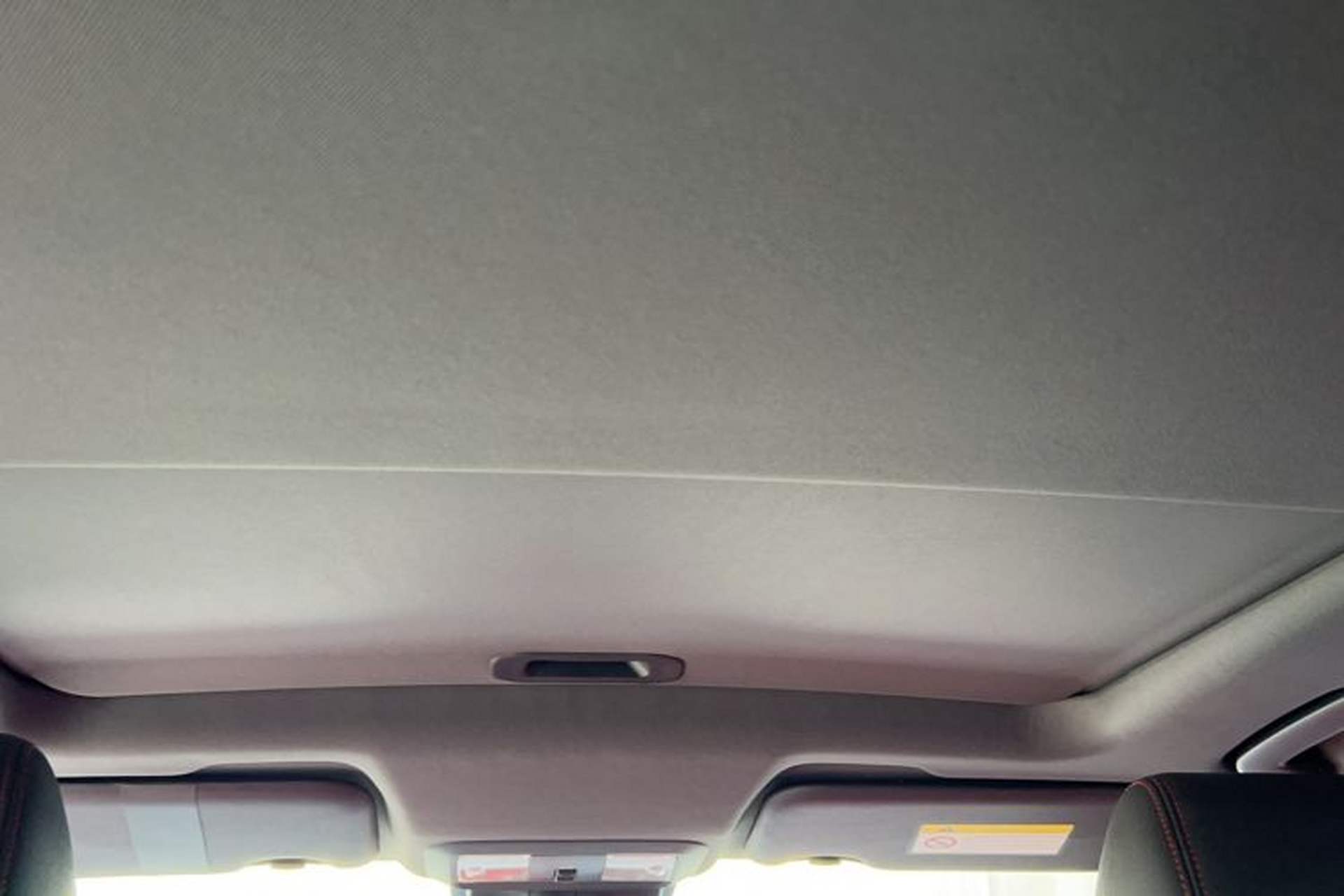 Used Dongfeng Aeolus Yixuan 2022 230T Automatic Adaptive-Beam Knight Edition Headliner
