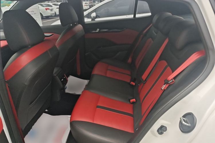 Used Dongfeng Aeolus Yixuan 2022 230T Automatic Adaptive-Beam Knight Edition Left Rear Seat