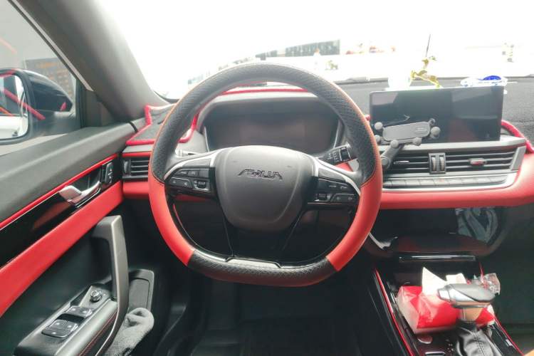 Used Dongfeng Aeolus Yixuan 2022 230T Automatic Tiger Roar Edition Steering Wheel