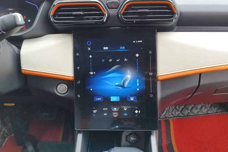 Used Dongfeng Aeolus Yixuan 2023 Mach Edition 1.5L Automatic Chasing Shadow Version Audio And AC Panel