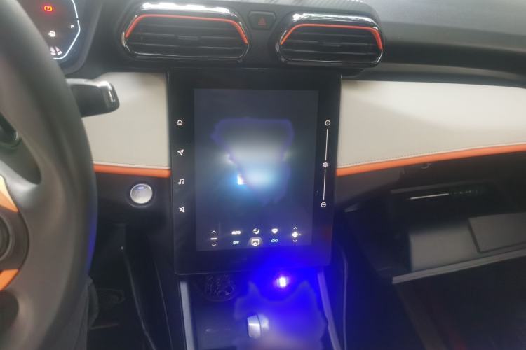 Used Dongfeng Aeolus Yixuan 2023 Mach Edition 1.5L Automatic Chasing Wind Version Audio And AC Panel