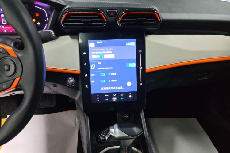Used Dongfeng Aeolus Yixuan 2023 Mach Edition 1.5L Automatic Chasing Shadow Version Audio And AC Panel