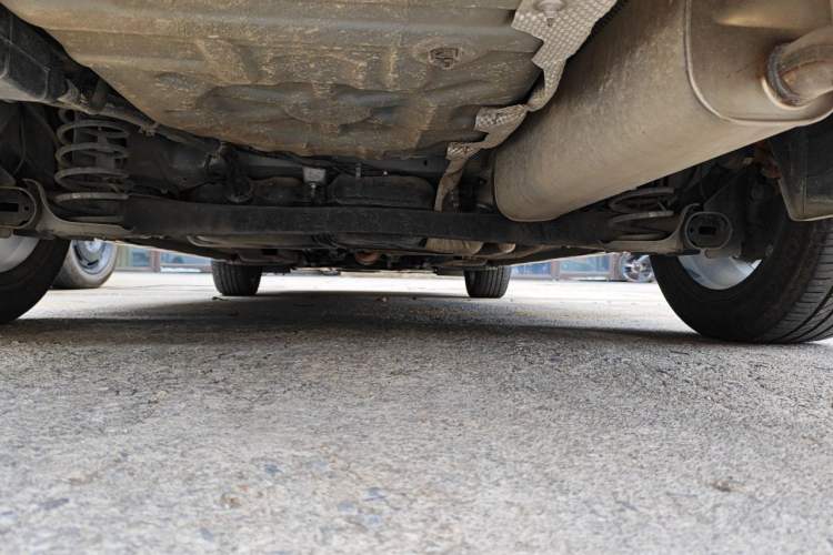 Used Dongfeng Aeolus Yixuan 2023 Mach Edition 1.5L Automatic Chasing Shadow Version Chassis Rear