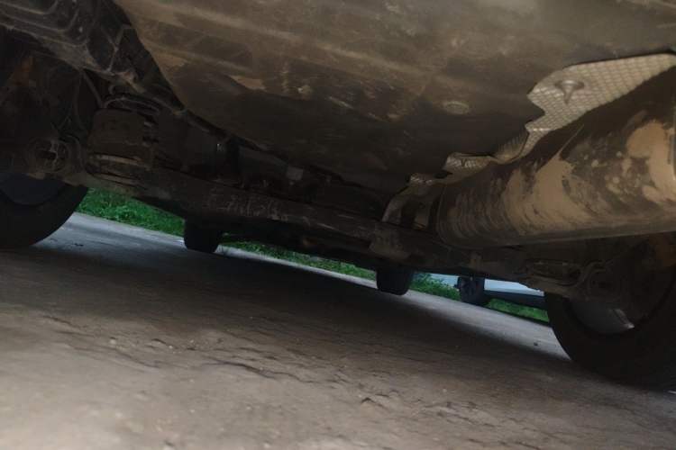 Used Dongfeng Aeolus Yixuan 2023 Mach Edition 1.5L Automatic Chasing Shadow Version Chassis Rear