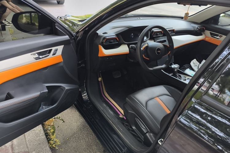 Used Dongfeng Aeolus Yixuan 2023 Mach Edition 1.5L Automatic Chasing Wind Version Driver Seat