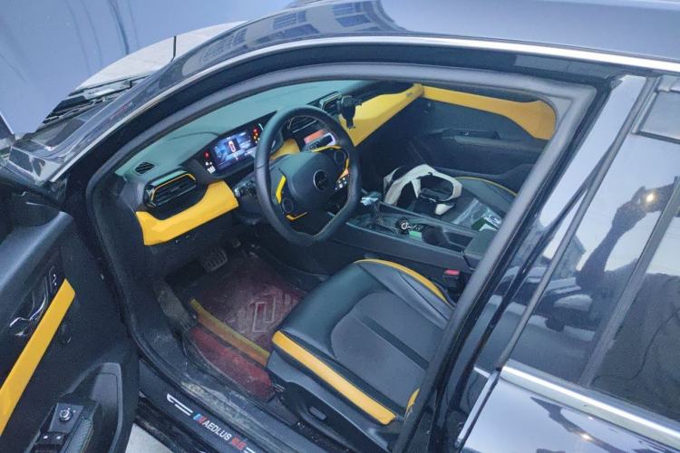 Used Dongfeng Aeolus Yixuan 2023 Mach Edition 1.5T Automatic Pursuit Rider Version Driver Seat