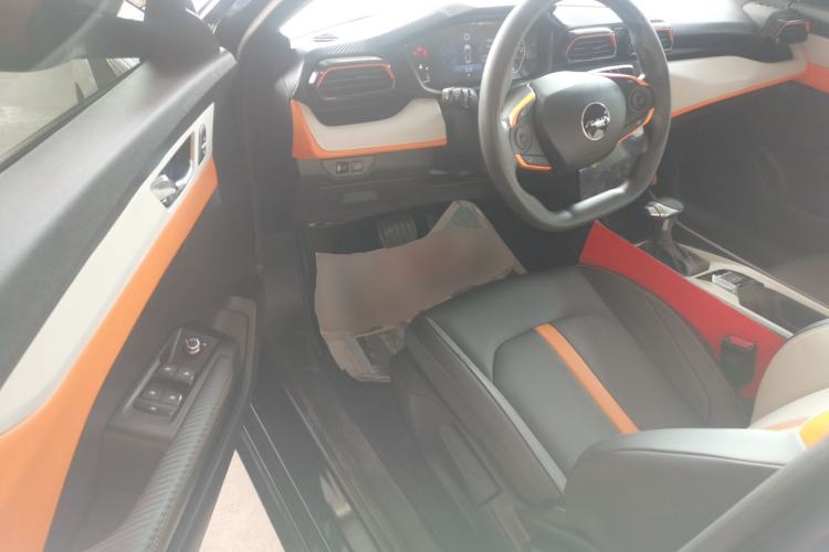 Used Dongfeng Aeolus Yixuan 2023 Mach Edition 1.5L Automatic Chasing Wind Version Driver Seat