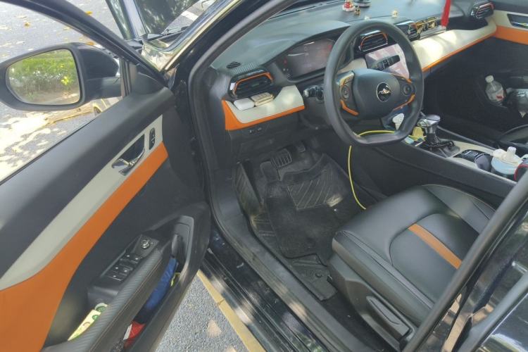 Used Dongfeng Aeolus Yixuan 2023 Mach Edition 1.5L Automatic Chasing Shadow Version Driver Seat
