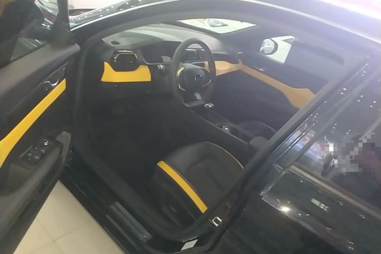 Used Dongfeng Aeolus Yixuan 2023 Mach Edition 1.5T Automatic Pursuit Rider Version Driver Seat