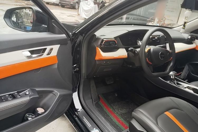 Used Dongfeng Aeolus Yixuan 2023 Mach Edition 1.5L Automatic Chasing Wind Version Driver Seat
