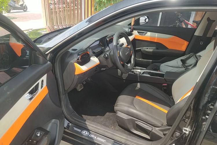Used Dongfeng Aeolus Yixuan 2023 Mach Edition 1.5L Automatic Chasing Wind Version Driver Seat