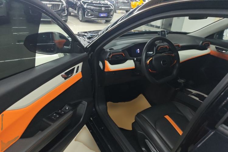 Used Dongfeng Aeolus Yixuan 2023 Mach Edition 1.5L Automatic Chasing Shadow Version Driver Seat