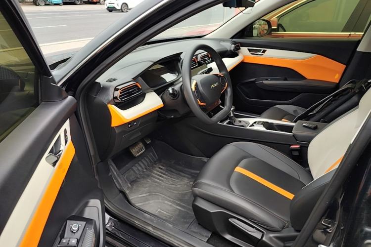Used Dongfeng Aeolus Yixuan 2023 Mach Edition 1.5L Automatic Chasing Shadow Version Driver Seat