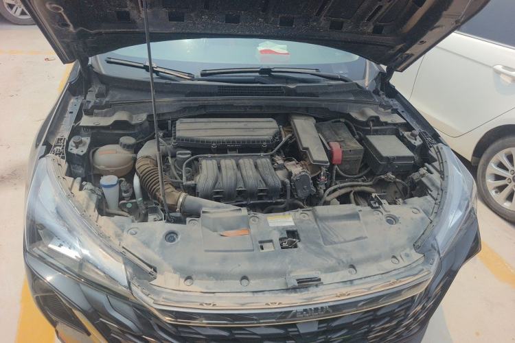 Used Dongfeng Aeolus Yixuan 2023 Mach Edition 1.5L Automatic Chasing Shadow Version Engine Bay