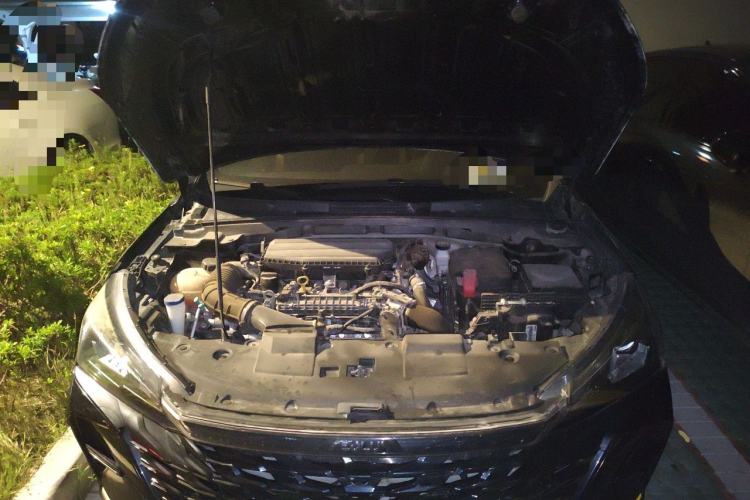 Used Dongfeng Aeolus Yixuan 2023 Mach Edition 1.5T Automatic Pursuit Rider Version Engine Bay