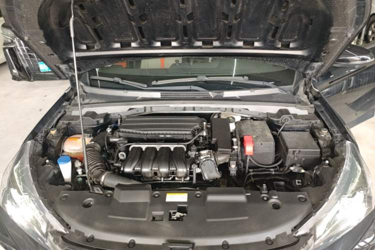 Used Dongfeng Aeolus Yixuan 2023 Mach Edition 1.5L Automatic Chasing Shadow Version Engine Bay