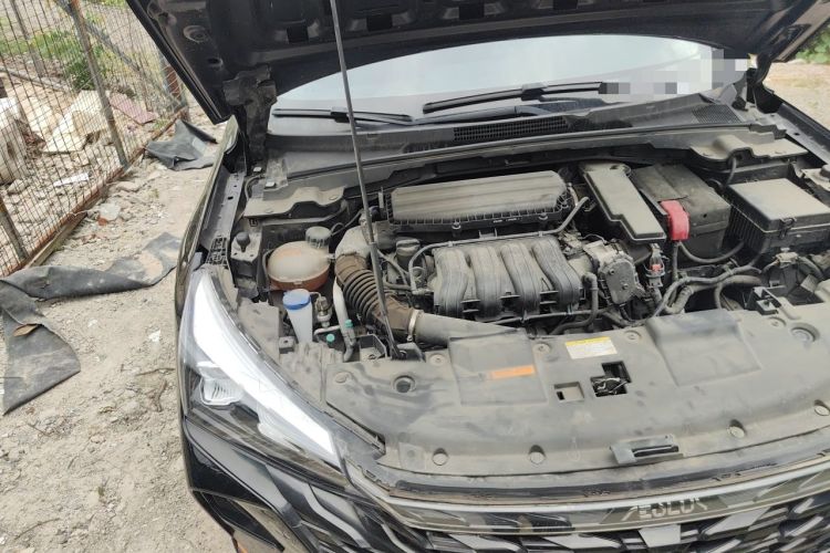 Used Dongfeng Aeolus Yixuan 2023 Mach Edition 1.5L Automatic Chasing Wind Version Engine Bay Right