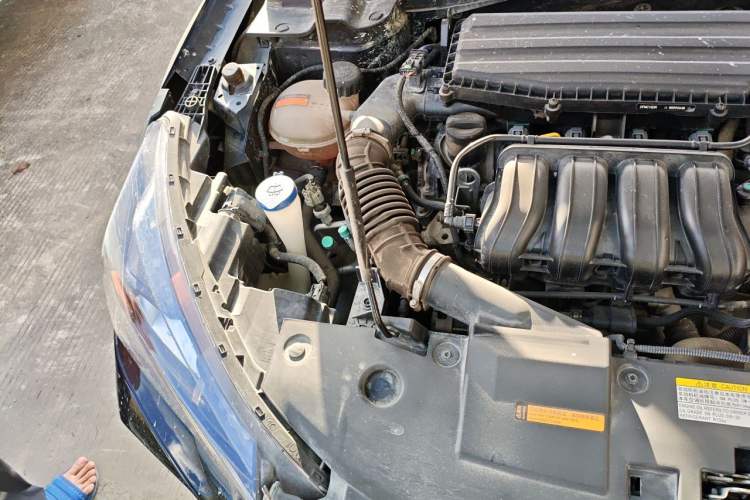 Used Dongfeng Aeolus Yixuan 2023 1.5L Automatic Glory Edition Engine Bay Right
