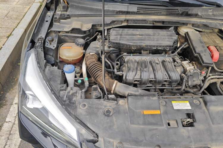 Used Dongfeng Aeolus Yixuan 2023 Mach Edition 1.5L Automatic Chasing Wind Version Engine Bay Right