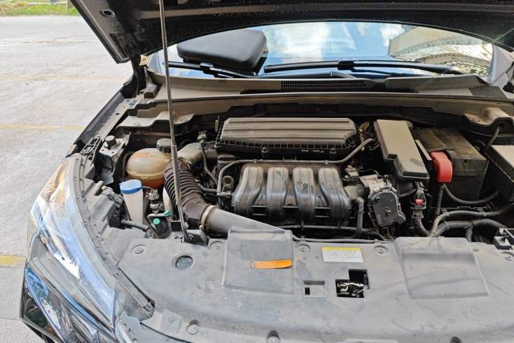 Used Dongfeng Aeolus Yixuan 2023 Mach Edition 1.5L Automatic Chasing Shadow Version Engine Bay Right