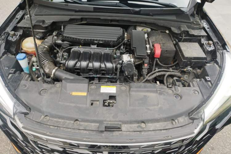 Used Dongfeng Aeolus Yixuan 2023 1.5L Automatic Glory Edition Engine Bay
