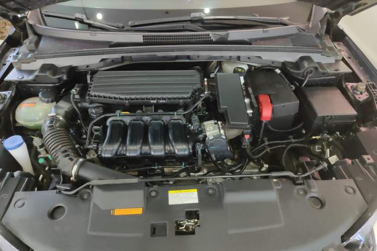 Used Dongfeng Aeolus Yixuan 2023 1.5L Automatic Glory Edition Engine Bay