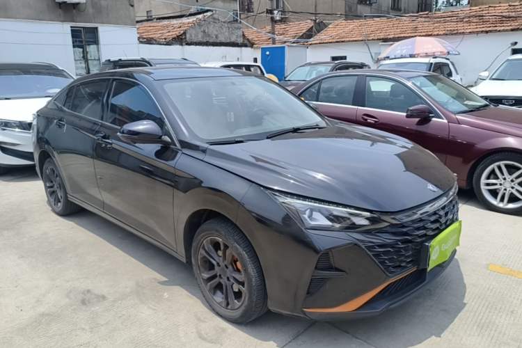 Used Dongfeng Aeolus Yixuan 2023 Mach Edition 1.5L Automatic Chasing Shadow Version Exterior 1