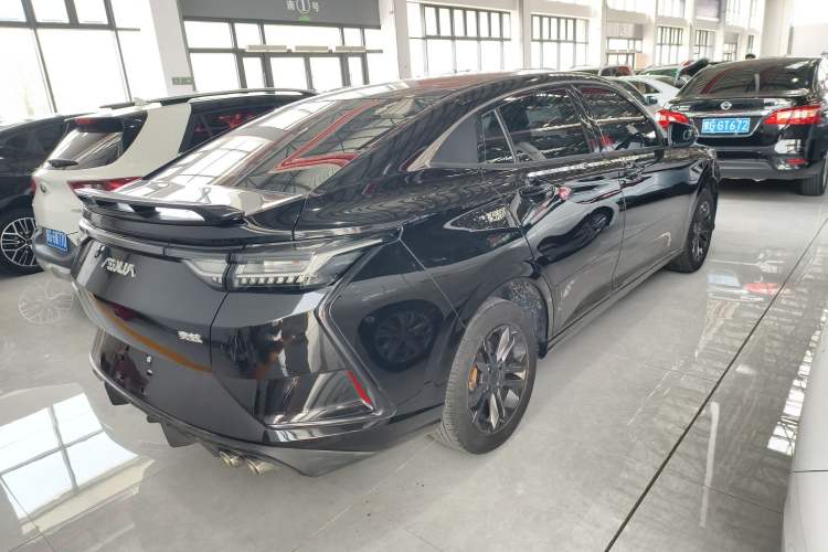 Used Dongfeng Aeolus Yixuan 2023 Mach Edition 1.5L Automatic Chasing Wind Version Exterior 3