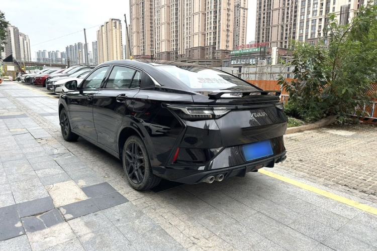 Used Dongfeng Aeolus Yixuan 2023 Mach Edition 1.5T Automatic Pursuit Rider Version Exterior 3