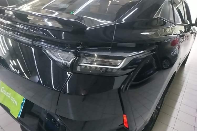 Used Dongfeng Aeolus Yixuan 2023 Mach Edition 1.5L Automatic Chasing Wind Version Exterior 3