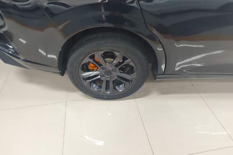 Used Dongfeng Aeolus Yixuan 2023 Mach Edition 1.5L Automatic Chasing Shadow Version Exterior 5