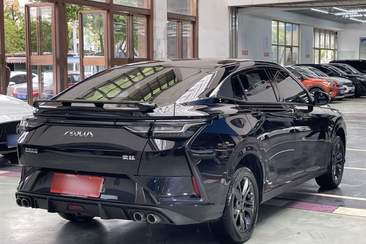 Used Dongfeng Aeolus Yixuan 2023 Mach Edition 1.5L Automatic Chasing Wind Version Exterior 5