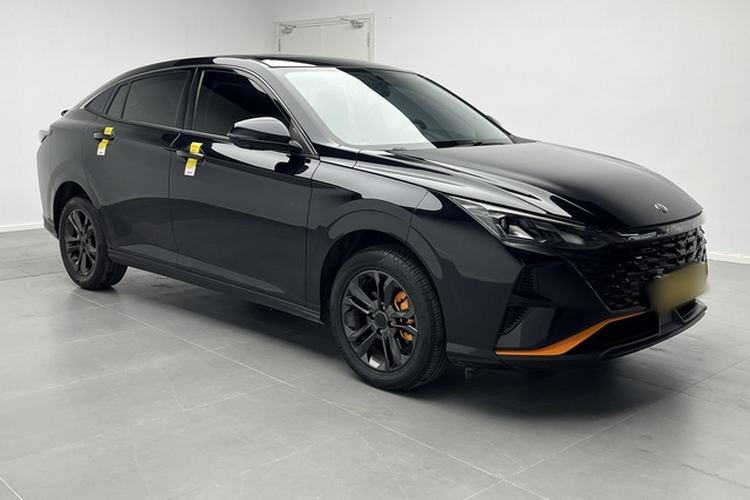 Used Dongfeng Aeolus Yixuan 2023 Mach Edition 1.5L Automatic Chasing Shadow Version Exterior 5