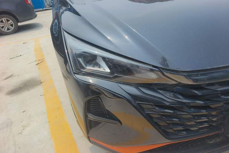 Used Dongfeng Aeolus Yixuan 2023 Mach Edition 1.5L Automatic Chasing Shadow Version Exterior 6