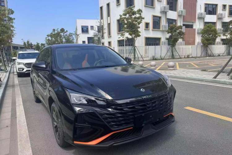 Used Dongfeng Aeolus Yixuan 2023 Mach Edition 1.5L Automatic Chasing Shadow Version Exterior 6