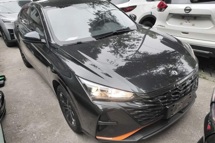 Used Dongfeng Aeolus Yixuan 2023 Mach Edition 1.5L Automatic Chasing Wind Version Front Right 45 Deg