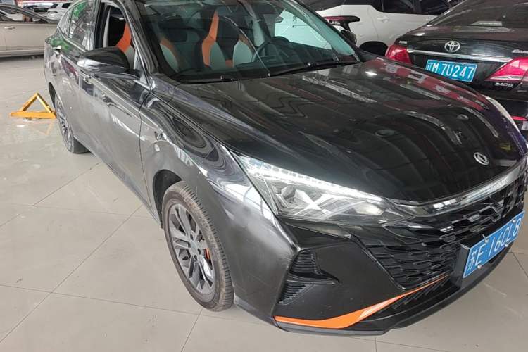 Used Dongfeng Aeolus Yixuan 2023 Mach Edition 1.5L Automatic Chasing Shadow Version Front Right 45 Deg