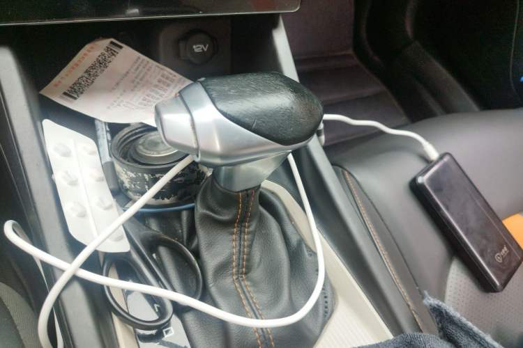Used Dongfeng Aeolus Yixuan 2023 1.5L Automatic Glory Edition Gear Lever