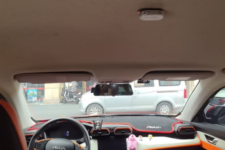 Used Dongfeng Aeolus Yixuan 2023 Mach Edition 1.5L Automatic Chasing Wind Version Headliner