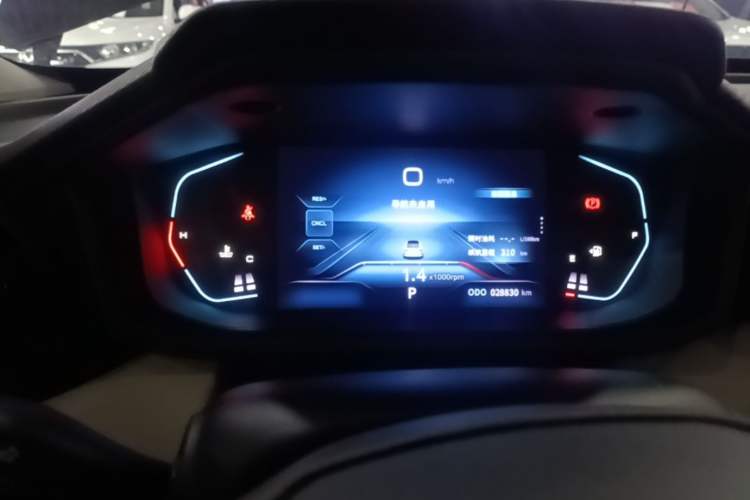Used Dongfeng Aeolus Yixuan 2023 Mach Edition 1.5L Automatic Chasing Wind Version Instrument Cluster
