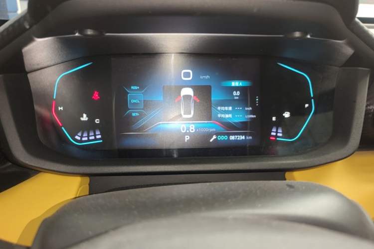 Used Dongfeng Aeolus Yixuan 2023 Mach Edition 1.5T Automatic Pursuit Rider Version Instrument Cluster