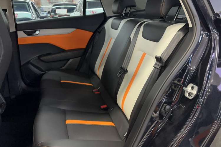 Used Dongfeng Aeolus Yixuan 2023 Mach Edition 1.5L Automatic Chasing Wind Version Interior 1