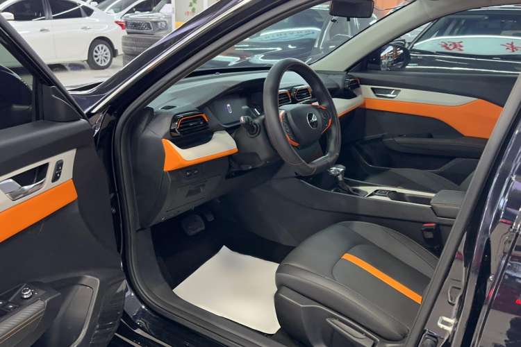 Used Dongfeng Aeolus Yixuan 2023 Mach Edition 1.5L Automatic Chasing Wind Version Interior 2
