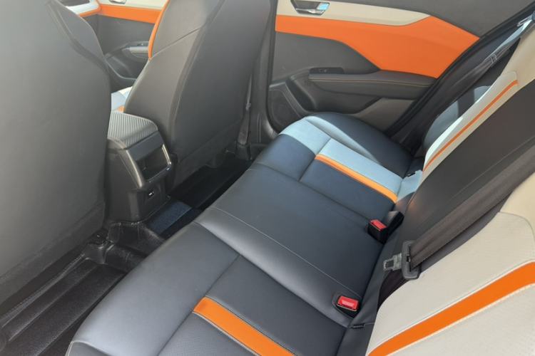 Used Dongfeng Aeolus Yixuan 2023 Mach Edition 1.5L Automatic Chasing Wind Version Interior 3