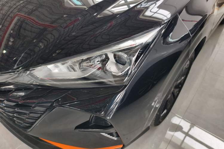 Used Dongfeng Aeolus Yixuan 2023 Mach Edition 1.5L Automatic Chasing Wind Version Left Front Headlight
