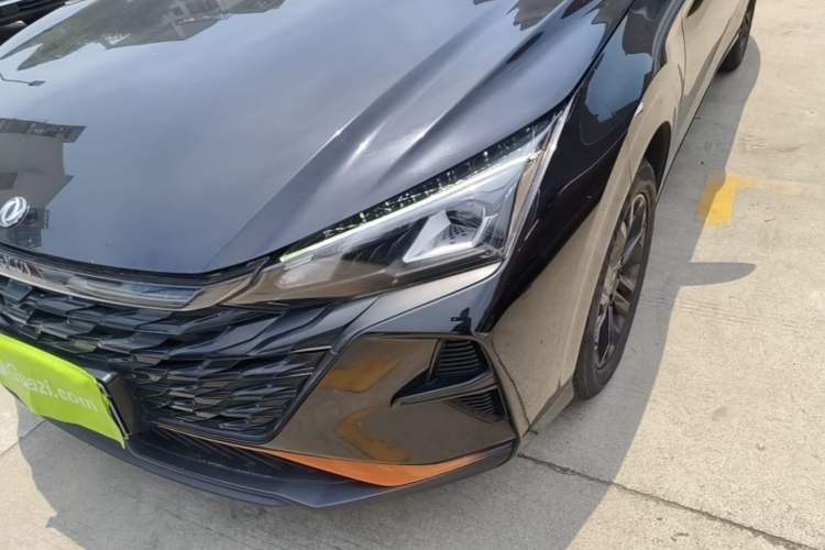 Used Dongfeng Aeolus Yixuan 2023 Mach Edition 1.5L Automatic Chasing Shadow Version Left Front Headlight