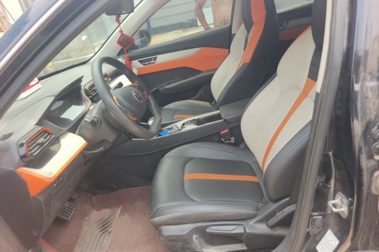 Used Dongfeng Aeolus Yixuan 2023 Mach Edition 1.5L Automatic Chasing Shadow Version Left Front Seat