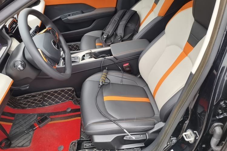 Used Dongfeng Aeolus Yixuan 2023 Mach Edition 1.5L Automatic Chasing Shadow Version Left Front Seat