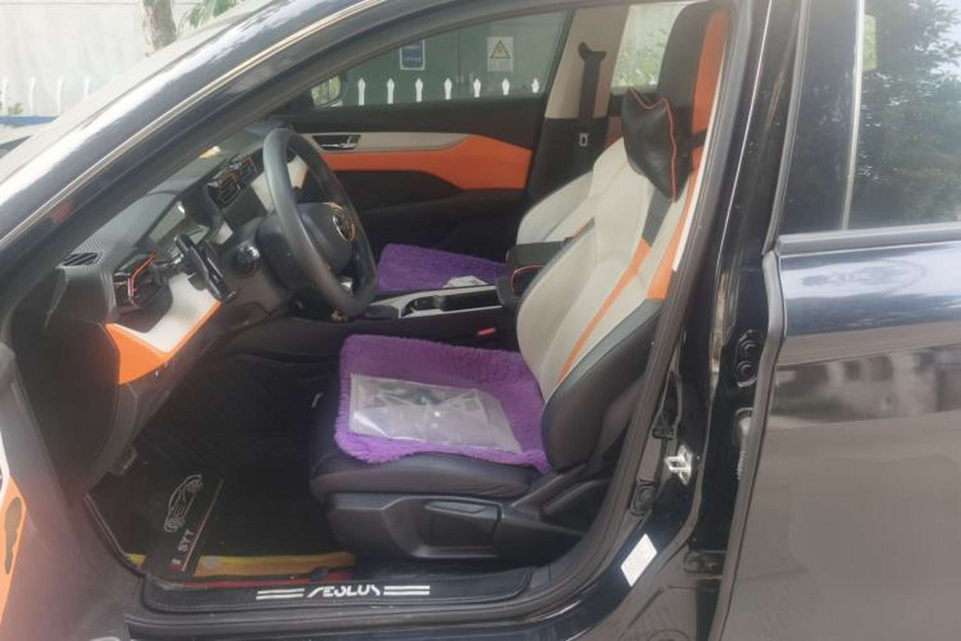 Used Dongfeng Aeolus Yixuan 2023 Mach Edition 1.5L Automatic Chasing Wind Version Left Front Seat
